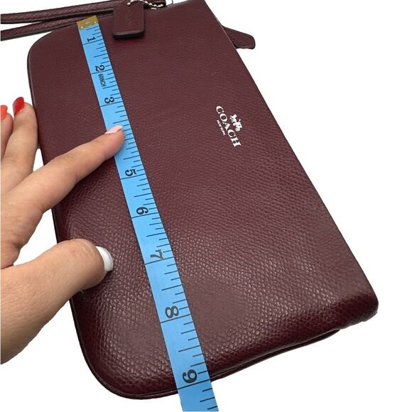COACH Burgundy Wristlet with card slots - Picture 9 of 10